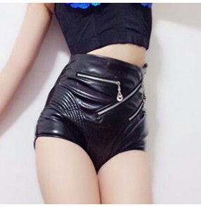 Black leather zipper triangle fashion sexy girls women's jazz dancers singers performance cosplay dancing high waist shorts 