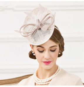 Light gray silver Women's bride red sinamay pillbox hat fedoras wedding party socialite top hat 