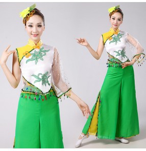 White green patchwork one sleeves women's ladies female Chinese folk dance yangko dance fan performance outfits costumes