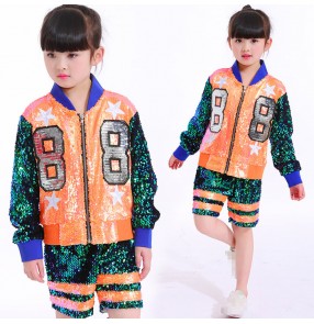 Green and neon orange sequins paillette patchwork girls boys kids children hip hop jazz baseball singers performance dance top and shorts outfits 