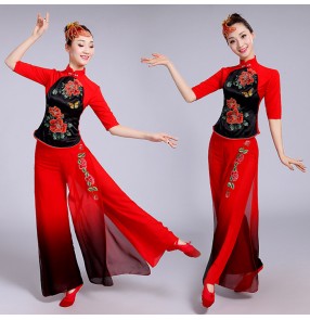 Red with black gradient colored Chinese Folk Dance Performance Costumes fan drummer dance New Classical Dance Folk Dance Dress