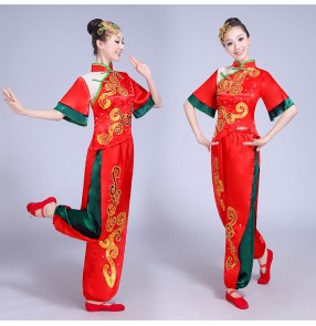 Women's yangko folk dance costumes female Chinese folk fan dance red competition stage performance drummer dancing costumes 