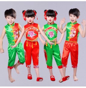 Kids Chinese Folk dance costumes for boys girls holiday evening party celebration ancient traditional fan classical dance yangko performance clothe dresses