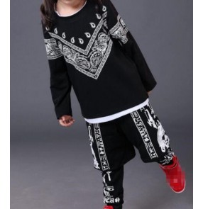 Black printed boys girls kids children school play cotton long sleeves  round neck fashion performance competition school play street dance hip hop costumes outfits 