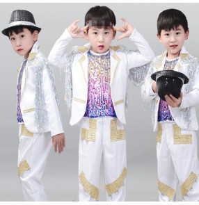 Boy jazz dance costumes for children white colored modern dance street hiphop drummer singers host chorus stage performance tops and pants