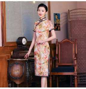 Chinese dresses traditional Chinese qipao dresses oriental floral retro dresses show photos miss etiquette cheongsam dress