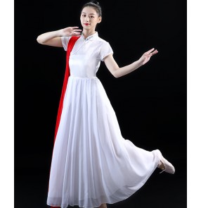 Classical Chinese folk dance clothes Modern dance white dresses Female Umbrella Dance Choir costume adult dancer long skirt