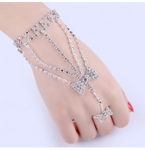 Fashion rhinestones wedding party rings bracelet jewelry stage performance photos shooting fingers chain bracelet for female