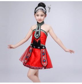 Girls chinese folk dance costumes red color ancient Hmong minority miao photos cosplay dresses