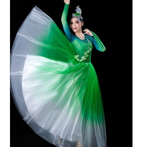 Green gradient flamenco dance dresses for women girls Opening Spanish bull dance big swing skirt choir folk dance costume long skirt modern dance song dance dress