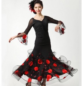 Women's embroidery flower pattern full skirt ballroom dance dress set top skirt