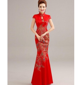 Women's red peacock embroidery pattern cheongsam evening party dress bridal dress