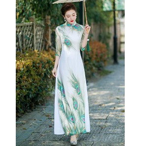 Peacok printed Chinese Dresses Retro Oriental Long Qipao for women girls Improved Aodai cheongsam Chinese style dress large size Model Show catwalk costumes 
