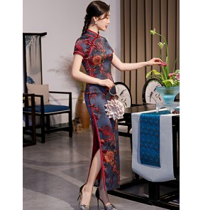 Purple flowers Chinese dresses Traditional oriental cheongsam dresses Old Shanghai catwalk qipao dresses miss etiquette host singers party dresses