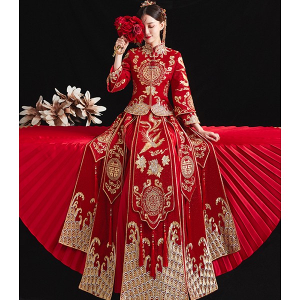 Antique Chinese Wedding Hanfu Traditional Dress For Women With Dragon  Phoenix Design For Men And Women High Quality Red And Black Royal Costume  For Overseas Chinese From Fleming627, $181.41 | DHgate.Com