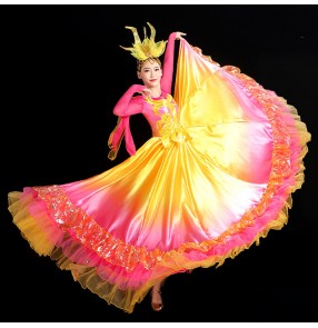 Spanish flamenco bull dance dress for girls women pink with yellow petals rainbow colored ballroom dress singers host choir dress for women 