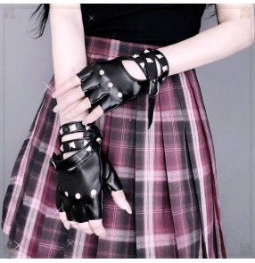 Women girls black leather Lolita Punk rock style rivet gloves Gothic jazz dance singers Bandage Rivet Gloves Rock Bounce Di mittens Fingerless Sleeves