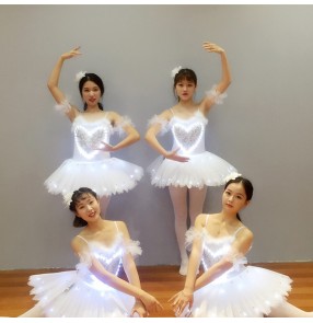 women led light Glowing tutu skirts Adult white ballet costumes opening dance Wedding led light fluorescent skirt  pettiskirt performance costume