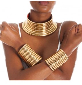 Women photos shooting jazz Nightclub bar dance metal choker and bangles Cleopatra African style exaggerated collar necklace jewelry