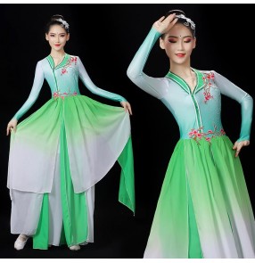 Women pink green red chinese folk Classical dance costume fan umbrela yangko dance costumes fairy dress gradient hanfu chinese ethnic opening dance dress for women