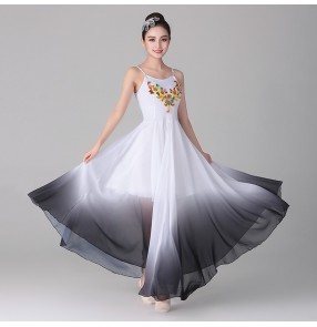 Women's modern dance ballet dance dress white with black gradient dancers stage performance classical dance dress