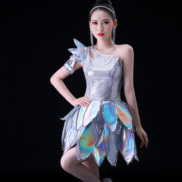 Women silver sequin jazz dance dress Modern dance fashion group gogo dancers  suit stage jazz dance clothes female ds singers performance clothing female  suit